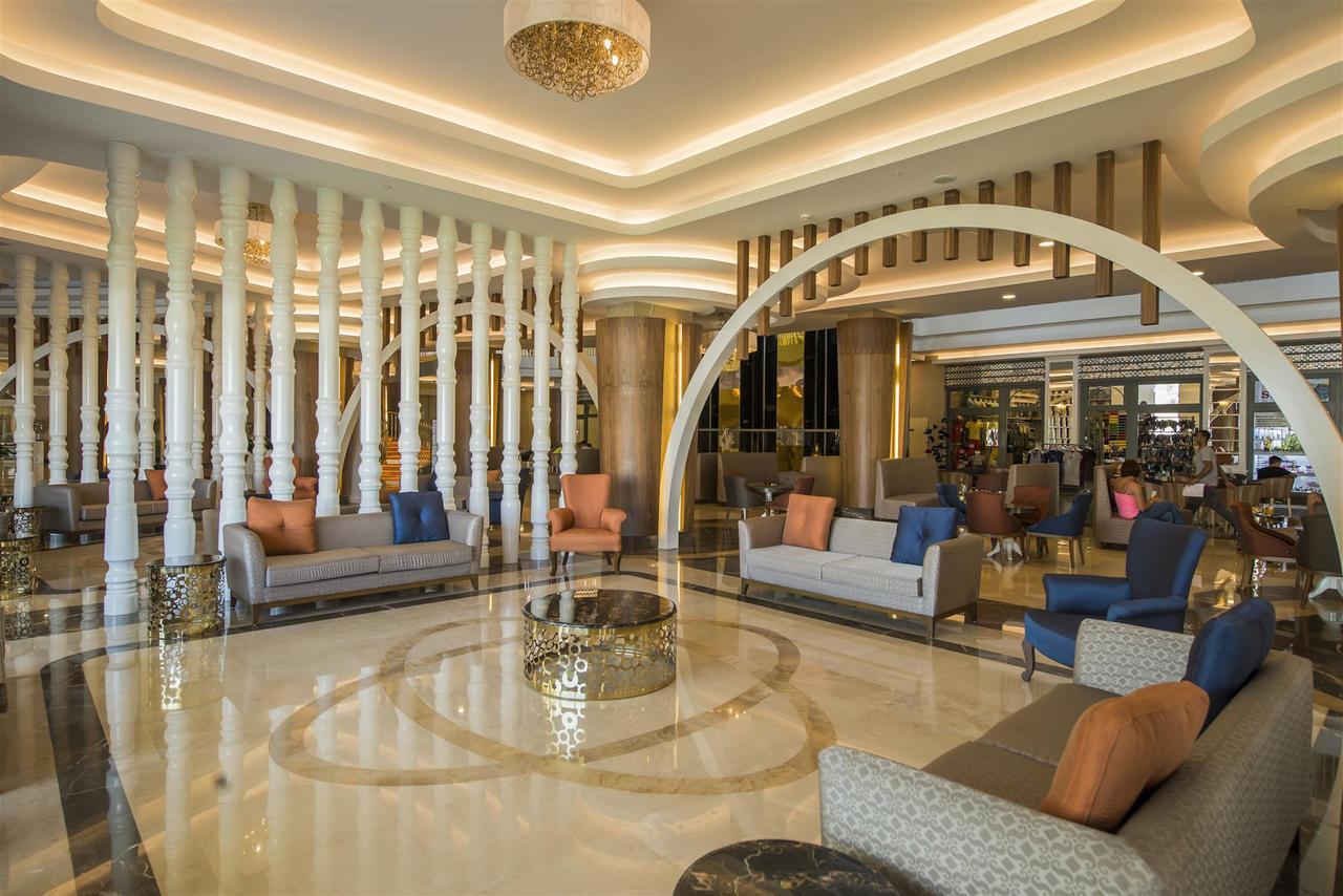 Dream World Aqua Hotel Side Bagian luar foto