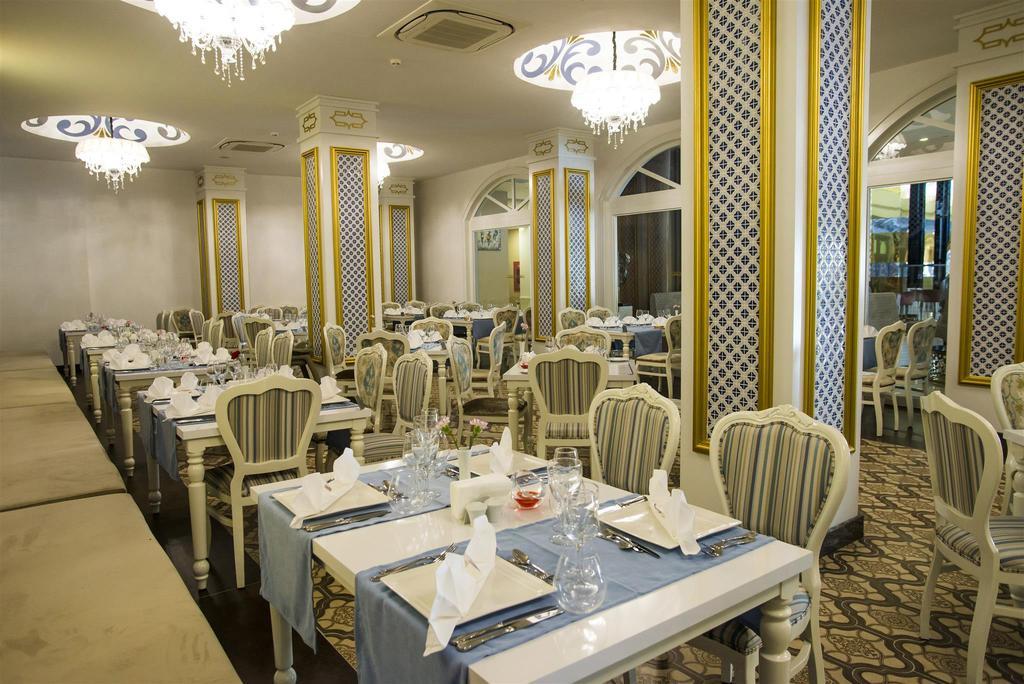Dream World Aqua Hotel Side Bagian luar foto
