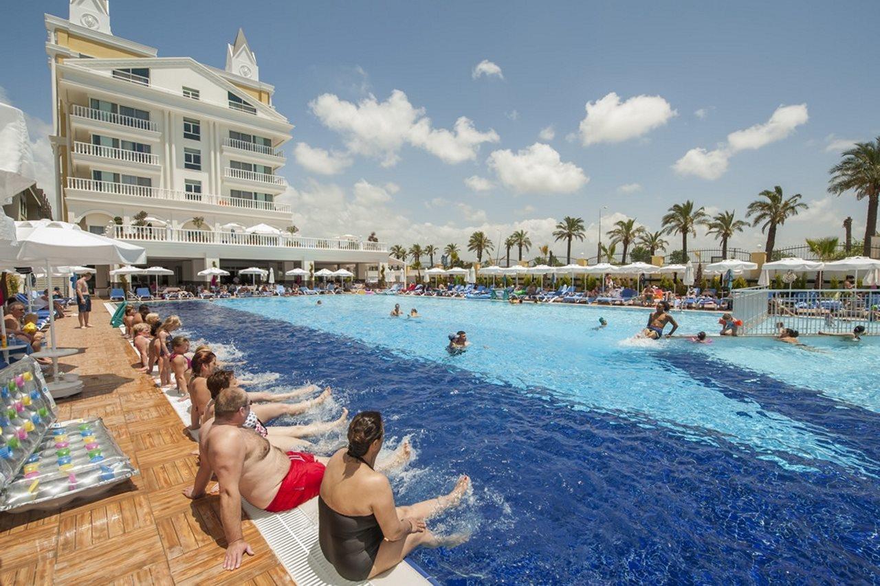 Dream World Aqua Hotel Side Bagian luar foto